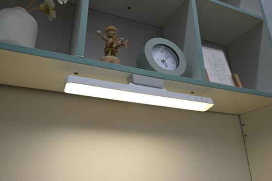 Perlindungan Mata Led Adsorpsi Magnetik Kuat Lampu 800mA dapat diisi ulang Lampu Pendingin Lampu USB Lampu Belajar