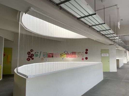 Keamanan yang tidak terlihat Grill penghalang perlindungan yang tidak terlihat yang dirancang sambil menjaga keharmonisan estetika