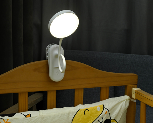 Lampu Meja Pengisian LED Kamar Tidur 10 Bulb Dengan Kontrol Sentuh Dan Berat Paket 26kg
