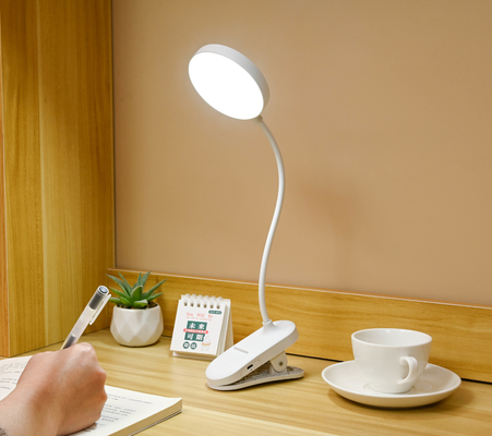 Lampu Meja Kamar Tidur Dengan Tiga Tingkat Pencahayaan Kontrol Sentuh