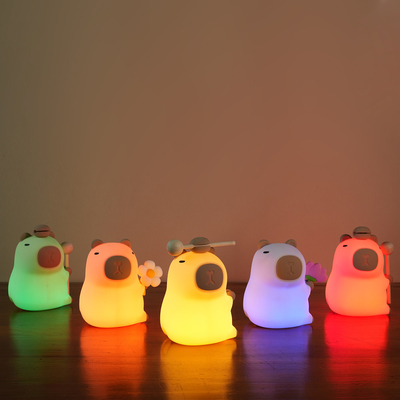 Desain Modern Silikon Capybara Malam Lampu Portable USB Rechargeable LED Sumber Cahaya Kontrol Sentuh Lampu Hewan Untuk Kamar Tidur