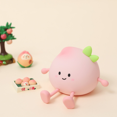 2024 New Creative Peach Shape Night Lamp Soft Silicone 7 Warna Berubah Perawatan Mata Lampu Malam Untuk Anak-anak Hadiah Desk Lamp