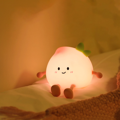 2024 New Creative Peach Shape Night Lamp Soft Silicone 7 Warna Berubah Perawatan Mata Lampu Malam Untuk Anak-anak Hadiah Desk Lamp