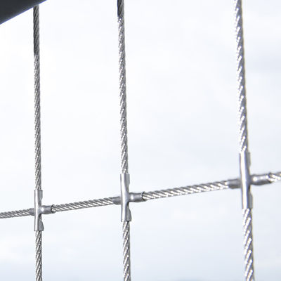 Mudah Menangkal Kebakaran Pet Safety Invisible Grille dengan 5cm Wire Distance Gap untuk perlindungan balkon dan jendela