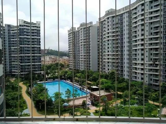 Pengolahan Punching Grade tertinggi stainless steel Invisible Grille dengan jarak kawat 5cm celah untuk keamanan balkon dan jendela