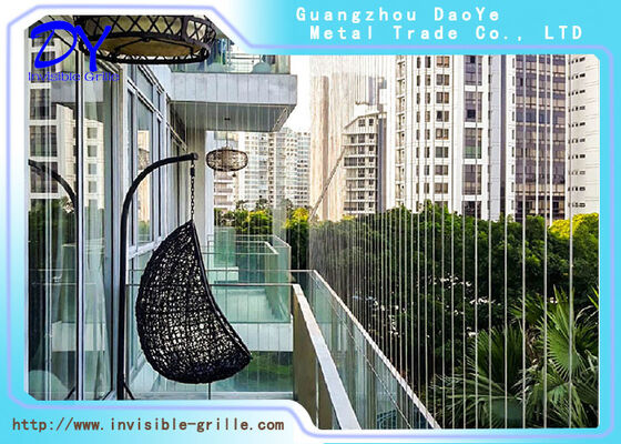 Balkon Grit Invisible Menyediakan Solusi Keamanan Mengintegrasikan Desain Seamlessly