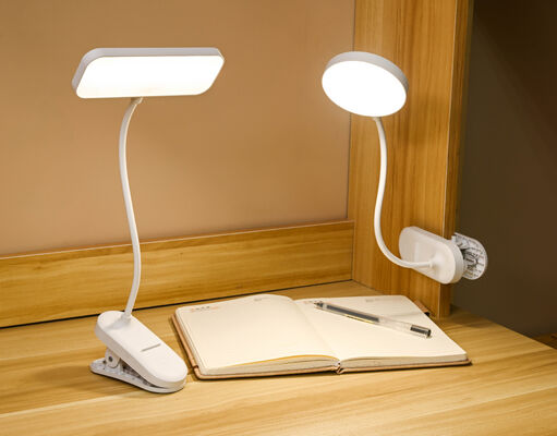 LED Plug Cahaya Portable Kecil USB Intelligent 800mA Table Lamp Anti-silau Fleksibel Selang Belajar Cahaya untuk Kamar Tidur