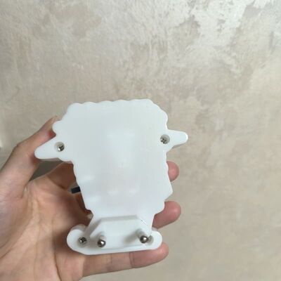 Power Source Plug in Night Light Voltage 110 240V Menyediakan pencahayaan yang konsisten dan energi untuk beberapa pengaturan