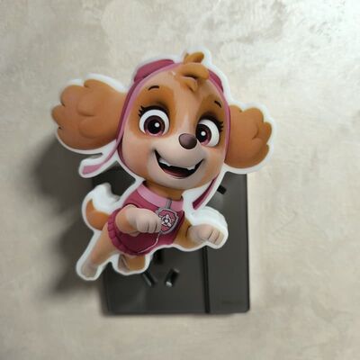 Plug In Lampu Malam Lampu Sumber Daya Plug in LED Bulb Menawarkan Pencahayaan Lembut untuk Kamar Tidur