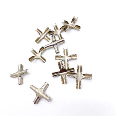 2.0mm Model Tipe Clip Crossing 2.0mm Komponen Kuat Aman