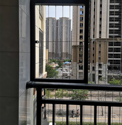 Balkon Rangka Tak Terlihat Solusi yang Sempurna untuk Keamanan dan Ketahanan Tinggi