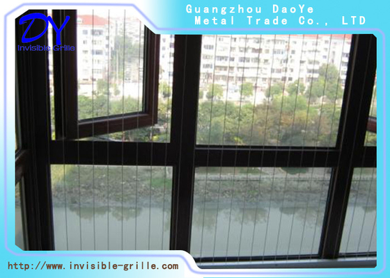 Ramping Stainless Steel Wires Sliding Safety Grill Untuk Mencegah Anak Memanjat Keluar