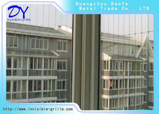 1.5mm Tebal Balkon Kisi Tak Terlihat Kuat Anti - Dingin Anti - Ultraviolet
